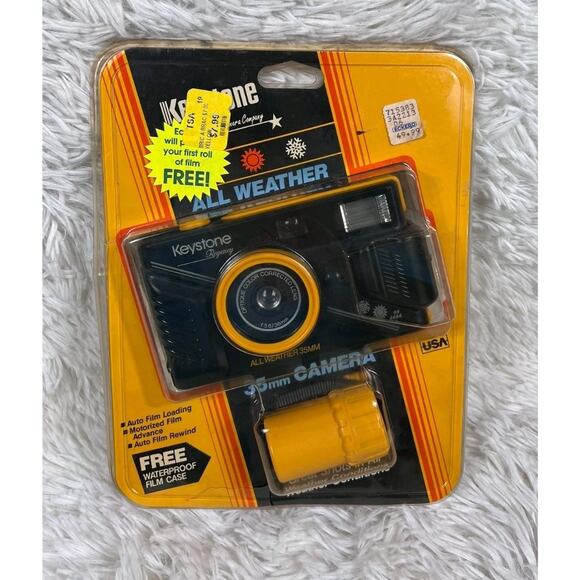 VTG Keystone Regency Film Camera, Optique Color Corrected Lens All Weather NEW - Picture 1 of 12